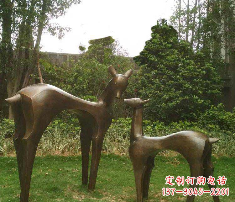 大同高贵优雅的母子鹿铜雕
