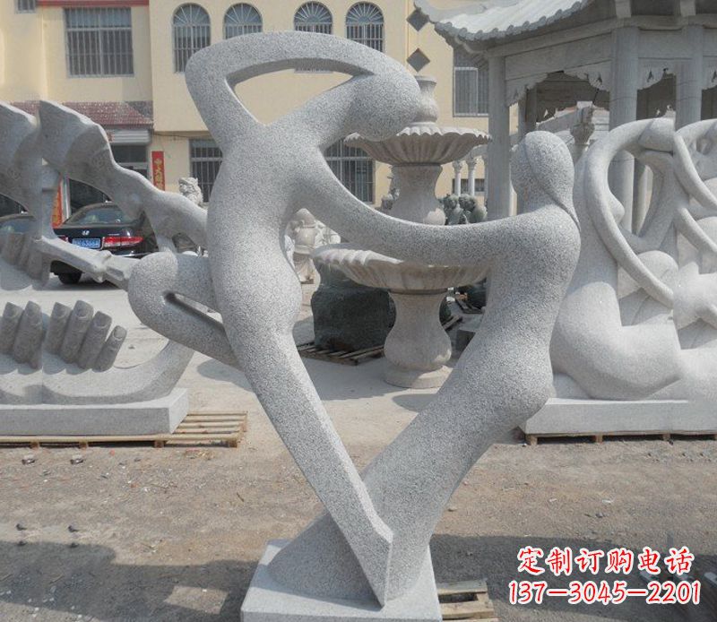 大同公园抽象情侣小品雕塑