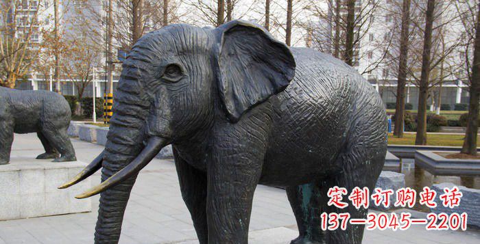 大同精致精美的大象公园雕塑