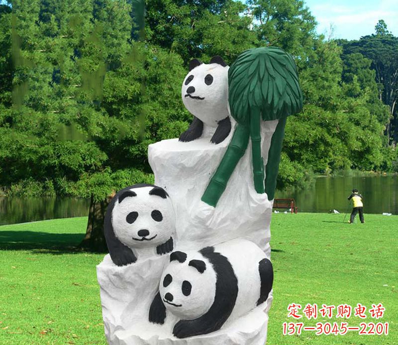 大同公园大熊猫雕塑