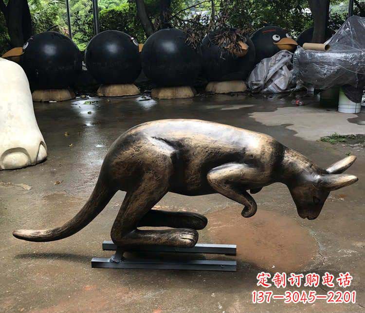 大同公园袋鼠动物铜雕