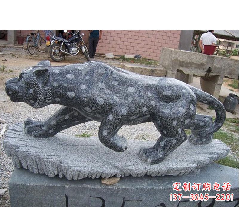 大同公园动物猎豹石雕