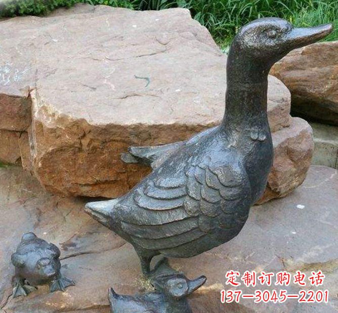 大同动物雕塑——精致铜质鸭子雕塑
