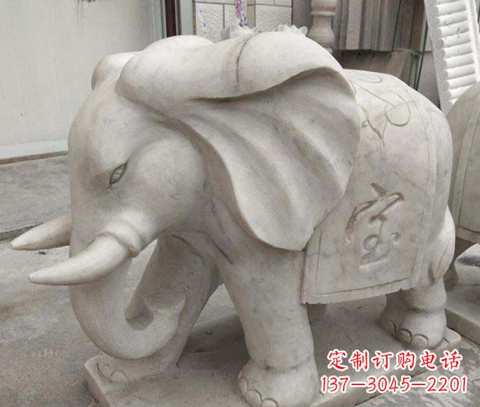 大同公园动物招财大象石雕