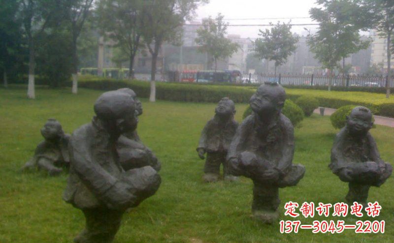 大同中领雕塑为您打造精美的儿童斗鸡雕塑