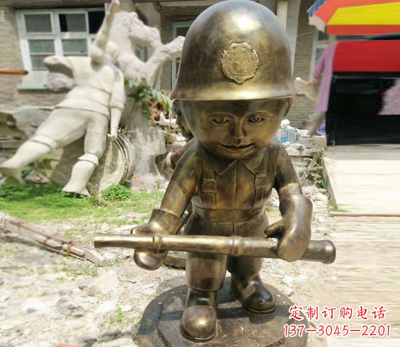 大同精致细腻的交通警察铜雕