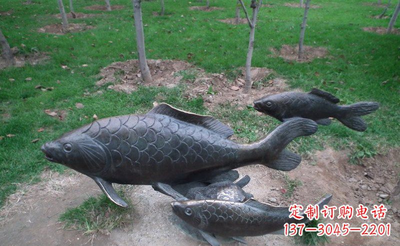 大同公园鲤鱼动物铜雕