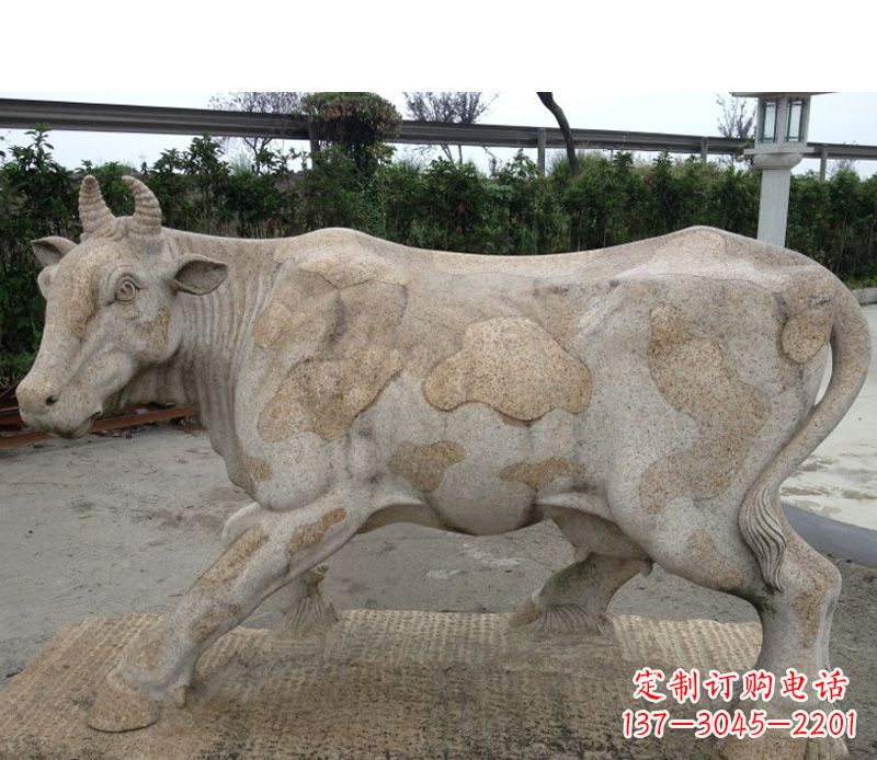 大同中领雕塑精美绝伦的奶牛石雕