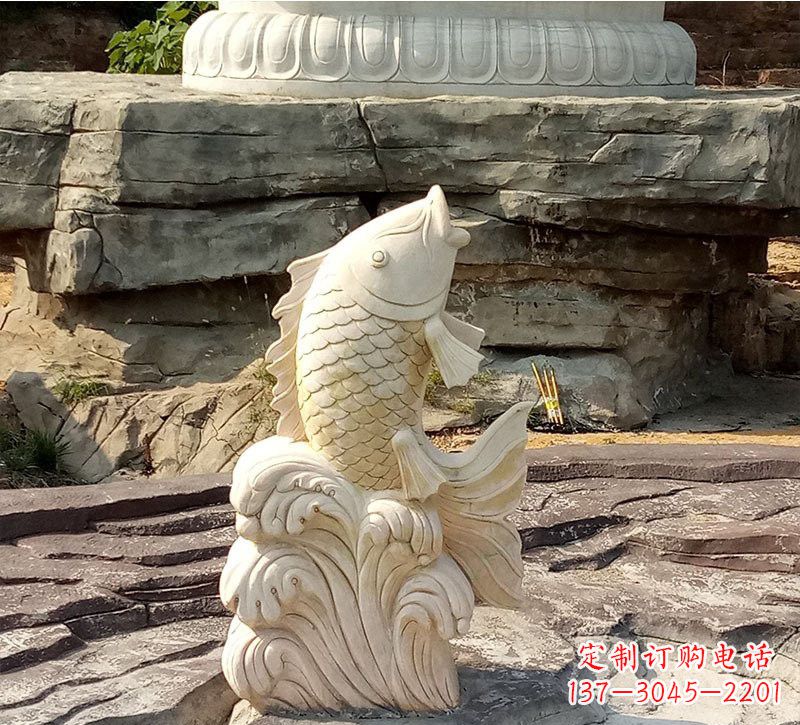 大同公园喷水鲤鱼石雕