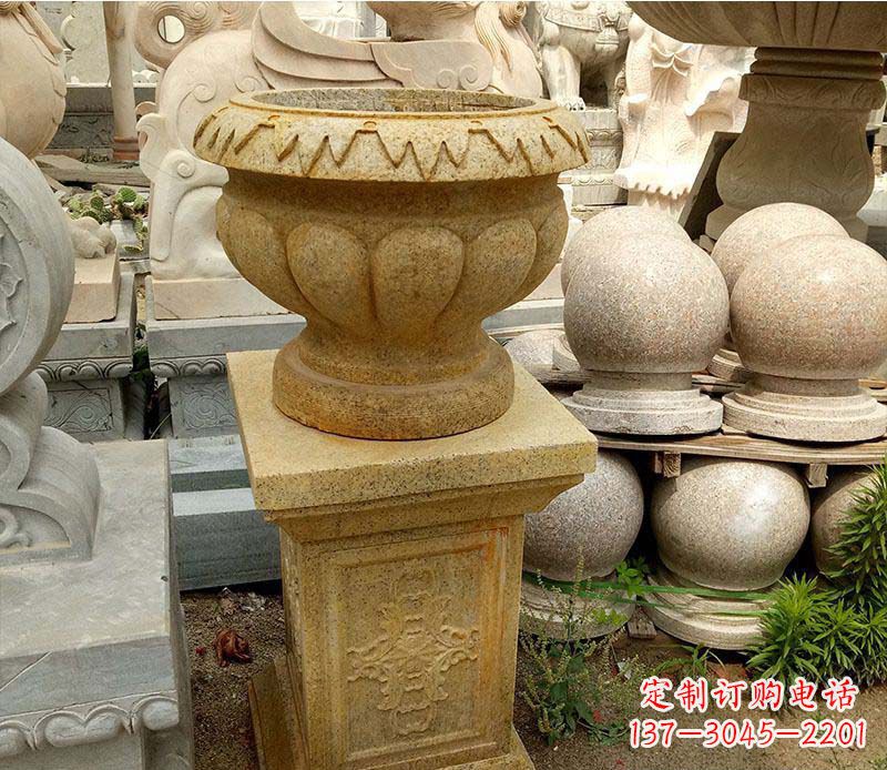 大同砂岩花盆景观石雕--美观多彩的室外装饰
