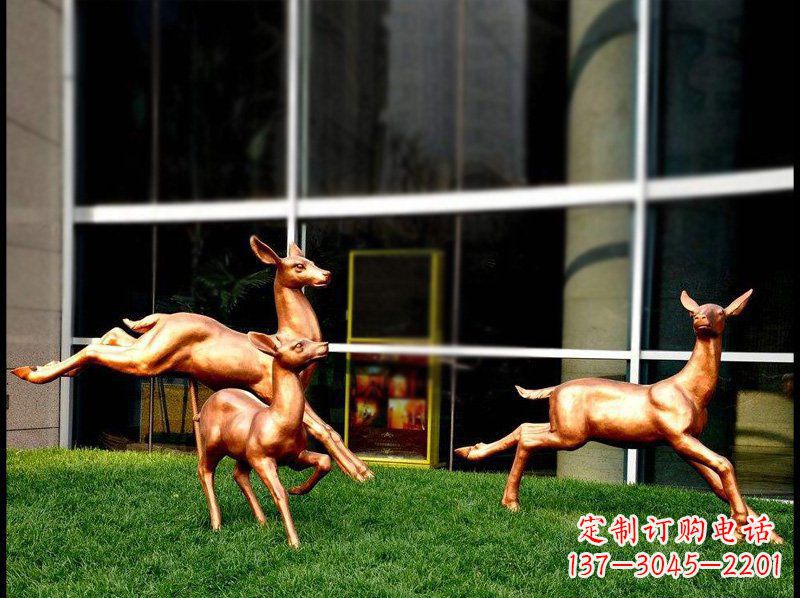 大同公园铜雕奔跑小鹿动物雕塑