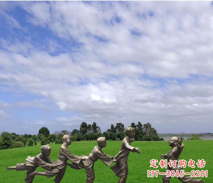 大同铜雕老鹰抓小鸡游戏人物雕塑