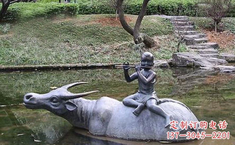 大同公园铜雕牧童骑黄牛动物雕塑