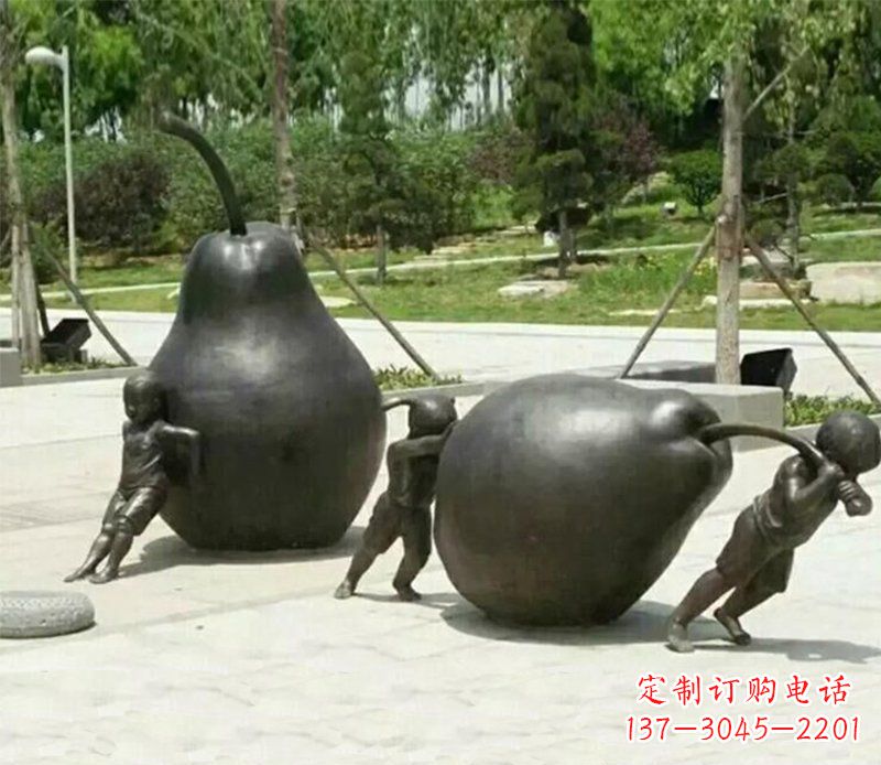 大同迷人的孩童铜雕