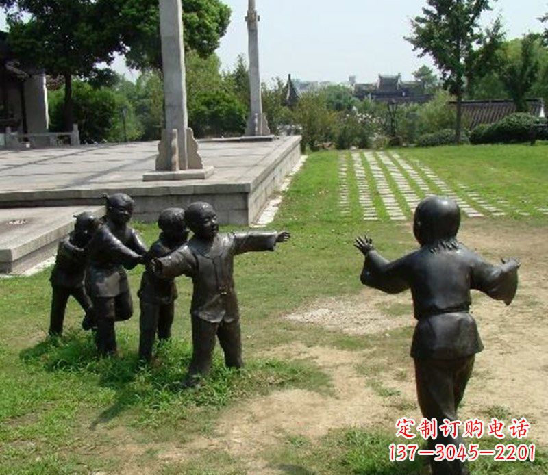 大同老鹰雕塑，巧妙玩耍、永记美好