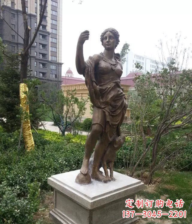 大同公园西方女人人物铜雕_1