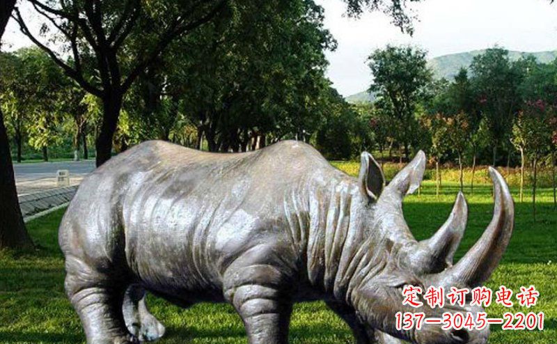 大同公园犀牛玻璃钢