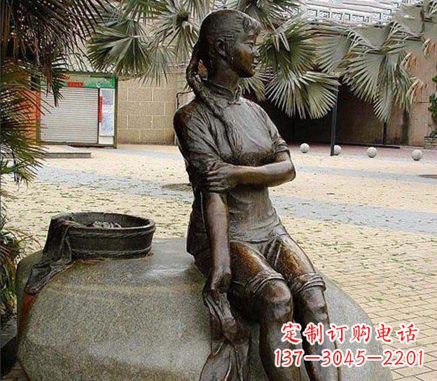 大同中领雕塑定制，洗衣服的女孩铜雕塑