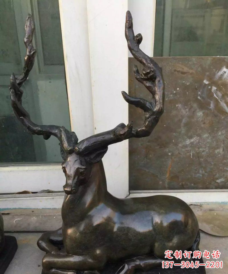 大同铸铜小鹿动物雕塑