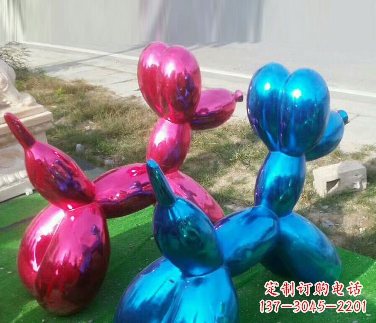 大同中领雕塑:精美不锈钢小狗雕塑,给您带来温馨的家庭氛围!
