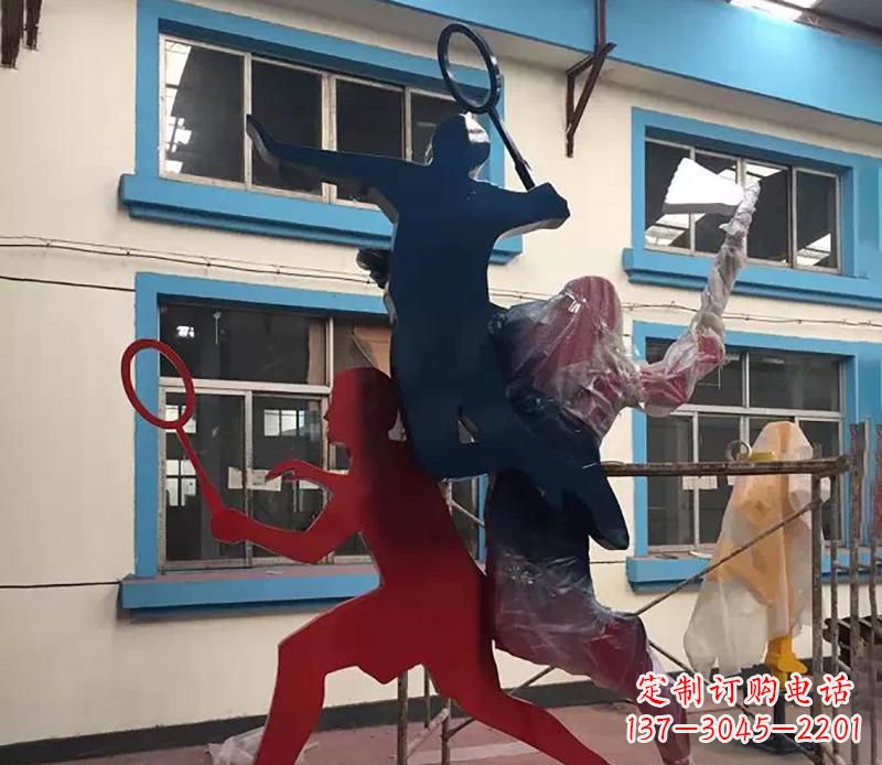 大同广场不锈钢打羽毛球雕塑2