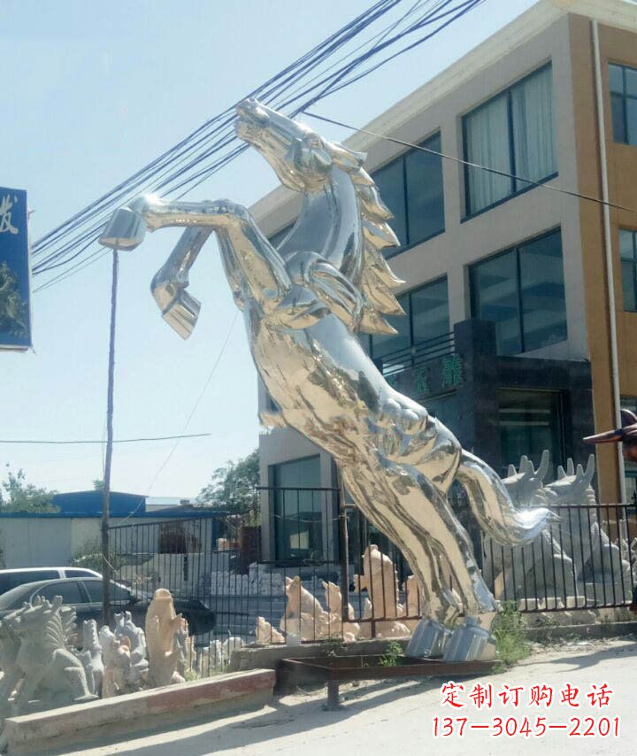 大同广场不锈钢大型立马动物雕塑