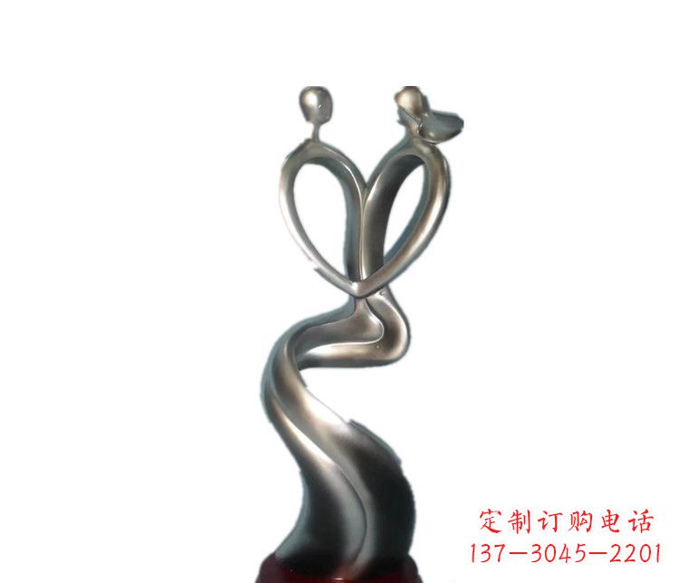 大同爱的象征——不锈钢情侣雕塑