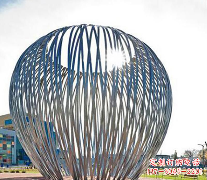 大同中领雕塑|铸就不锈钢树叶风雕塑