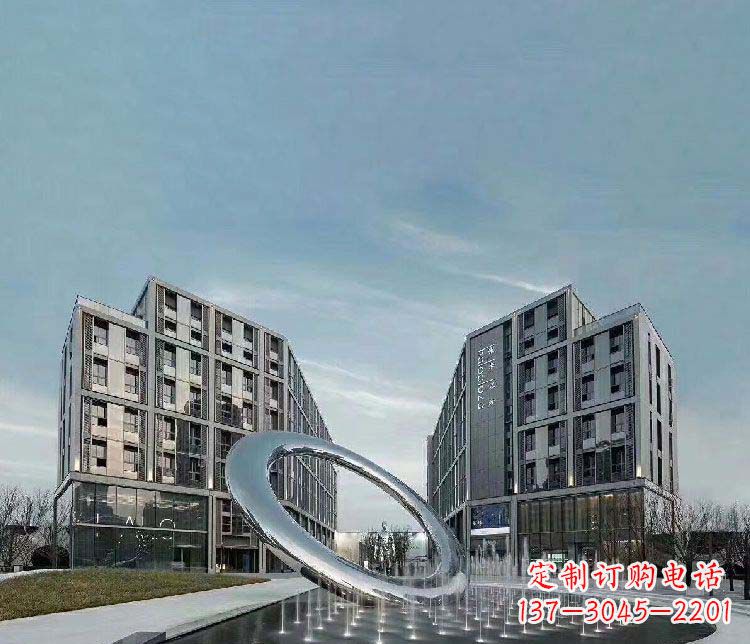 大同完美和谐的圆环景观雕塑