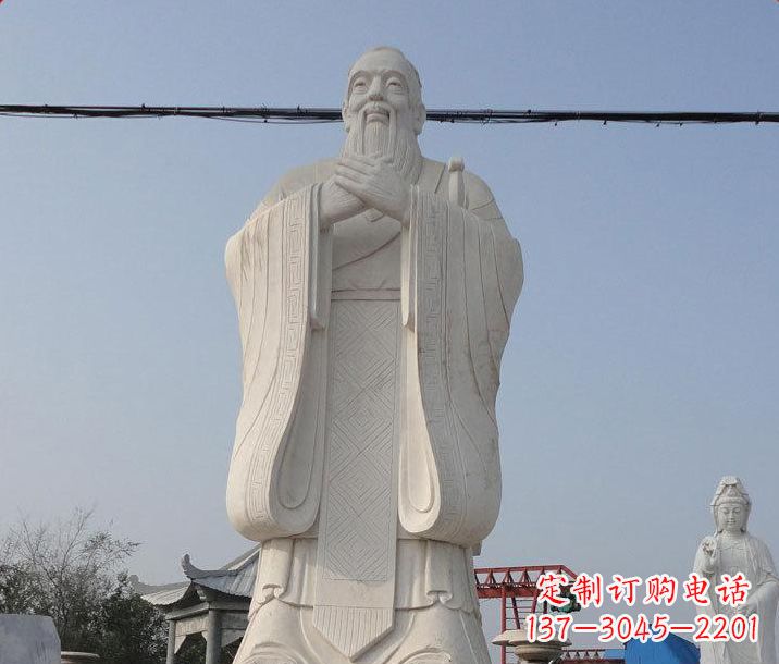 大同广场大型孔子石雕