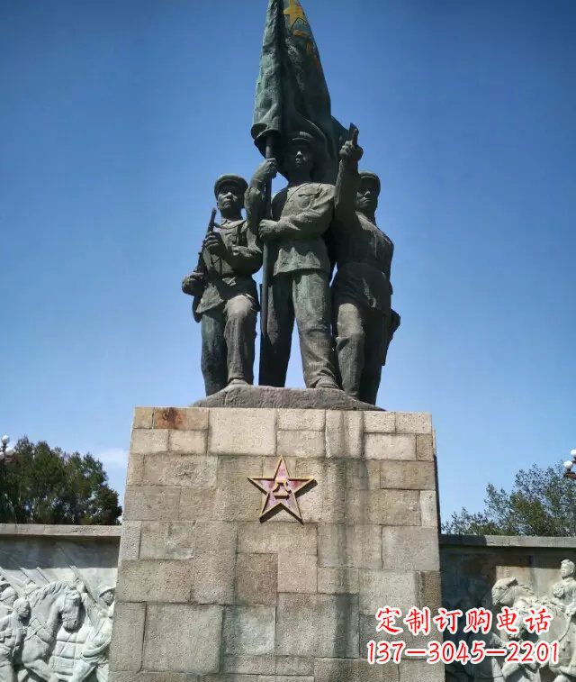 大同广场革命战士纪念铜雕