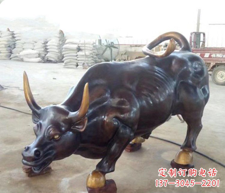 大同广场华尔街牛玻璃钢仿铜动物雕塑
