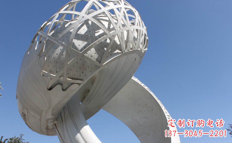 大同广场戒指不锈钢雕塑 (2)