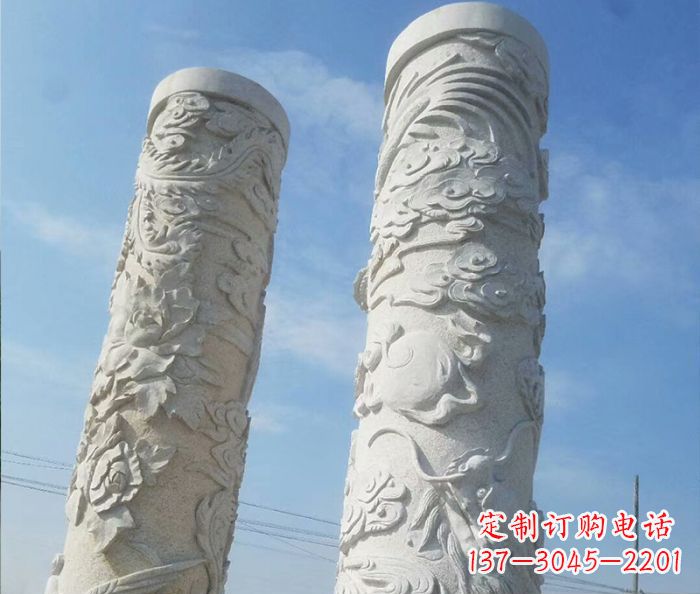 大同艺术化的广场龙柱石雕