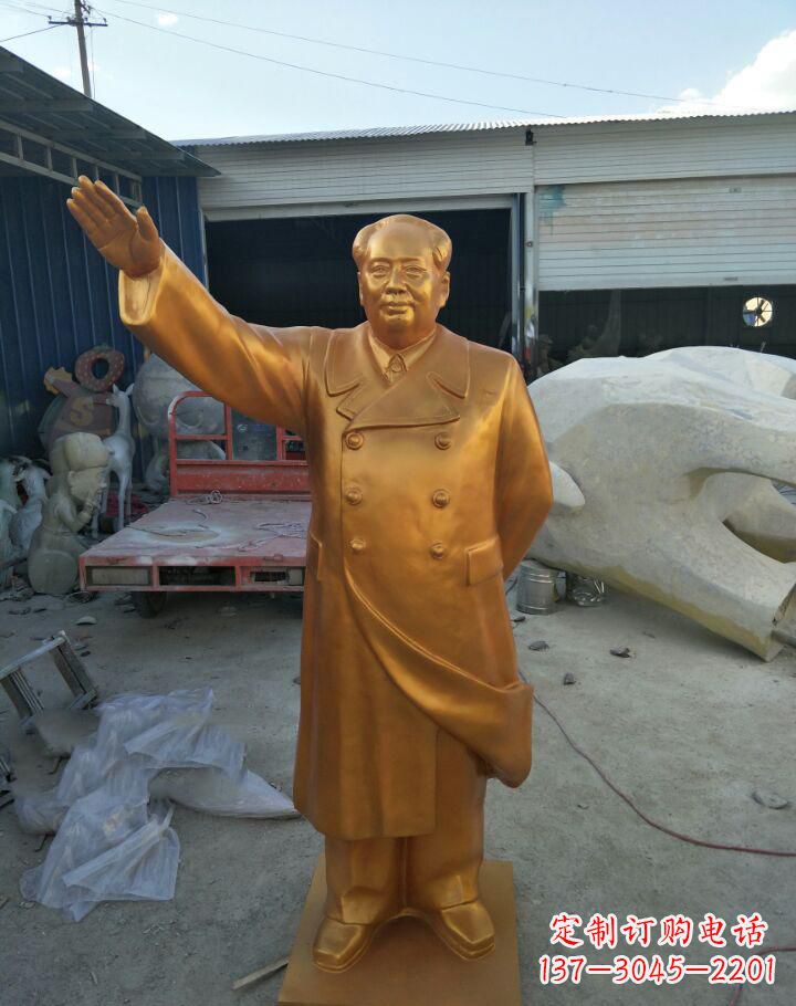 大同广场毛主席铜雕