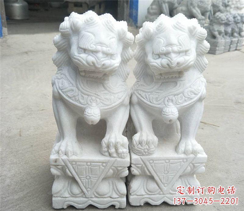 大同定制精美的汉白玉酒店吉祥狮子门墩