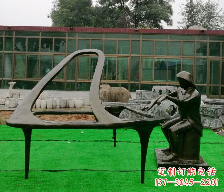 大同户外弹钢琴人物铜雕