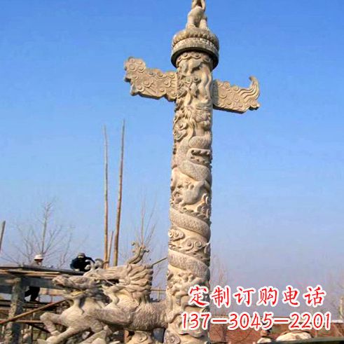 大同象征古老华夏文化的华表柱子雕塑