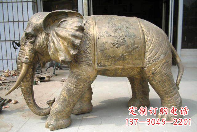 大同黄铜大象雕塑,让你的空间充满热情