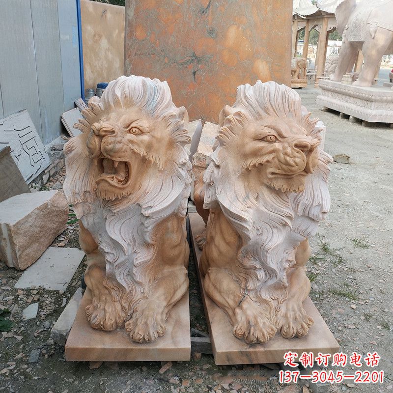 大同风格多样的狮子雕塑