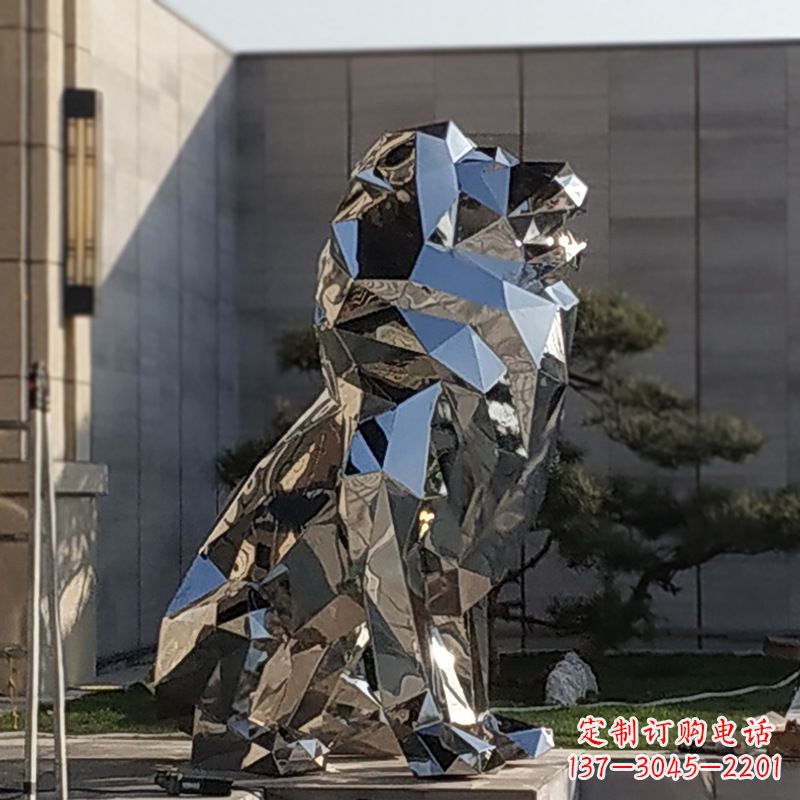 大同现代狮子雕塑,金属时尚与艺术完美结合