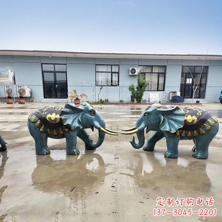 大同优雅可爱的烤漆铜雕小象