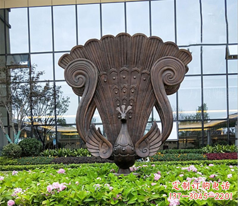 大同装点家园的精美孔雀雕塑