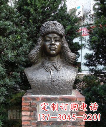 大同领雕塑:全国首创雷锋青铜胸像