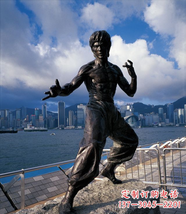 大同标题:李小龙铜雕,让传奇永存
