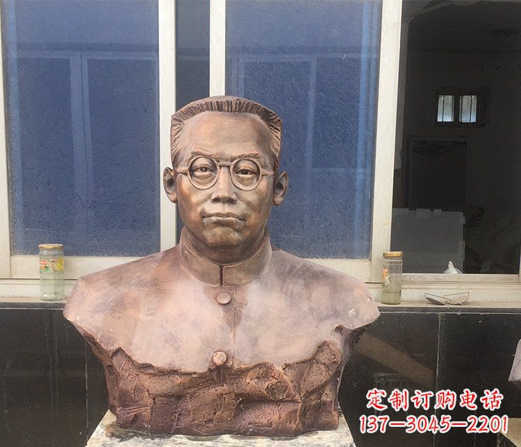 大同精致的刘伯承头像铜雕