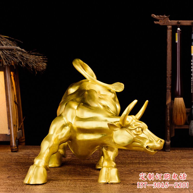 大同鎏金华尔街铜牛生肖动物雕塑摆件