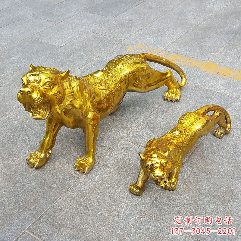 大同鎏金老虎,铜雕工艺精美