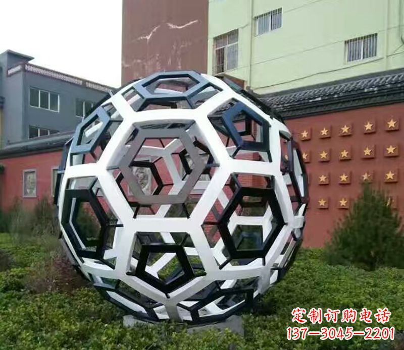 大同中领雕塑定制足球公园不锈钢雕塑