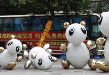 大同中领雕塑：优雅的不锈钢抽象熊猫雕塑